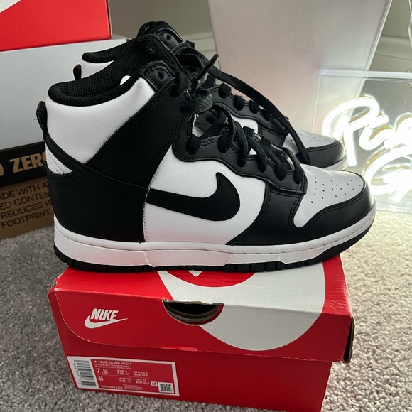 Nike Panda dunk hi - Picture 4 of 9